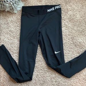 Nike Pro Women’s Leggings!